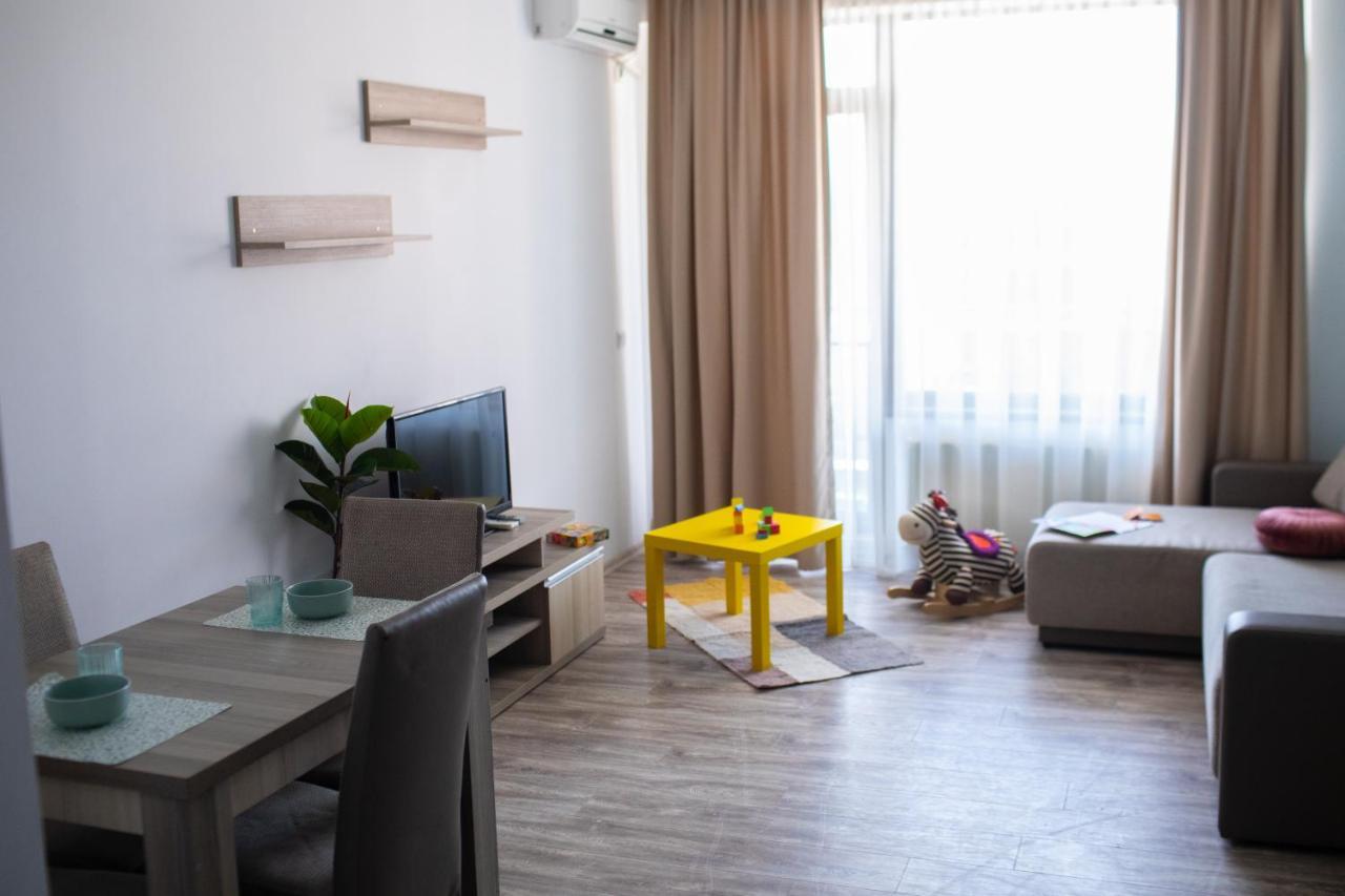 Nor Apartments Summerland Mamaia Exteriör bild