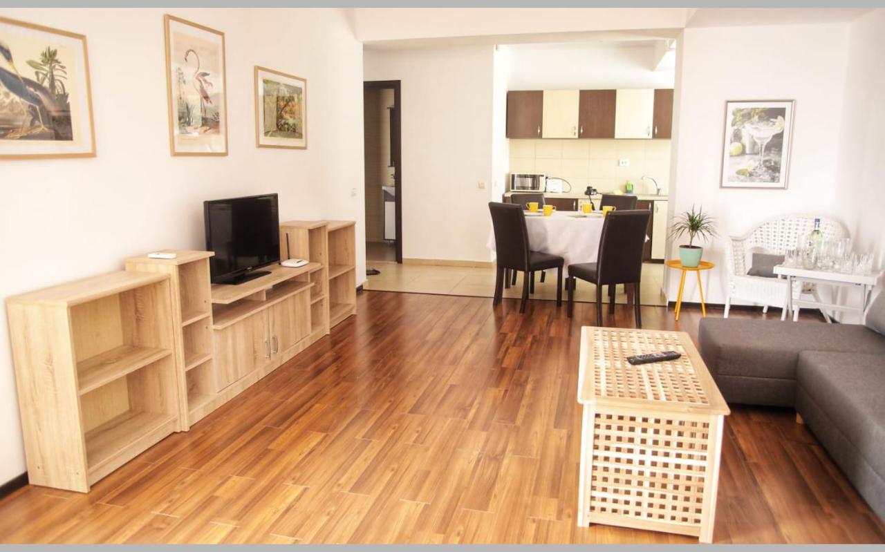 Nor Apartments Summerland Mamaia Exteriör bild