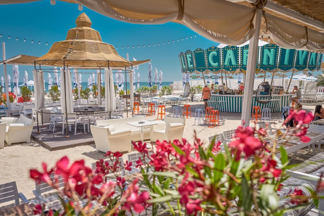 Nor Apartments Summerland Mamaia Exteriör bild