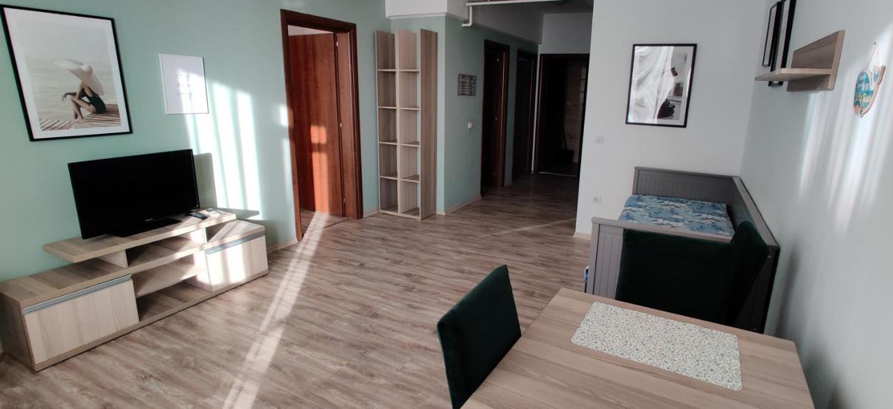 Nor Apartments Summerland Mamaia Exteriör bild