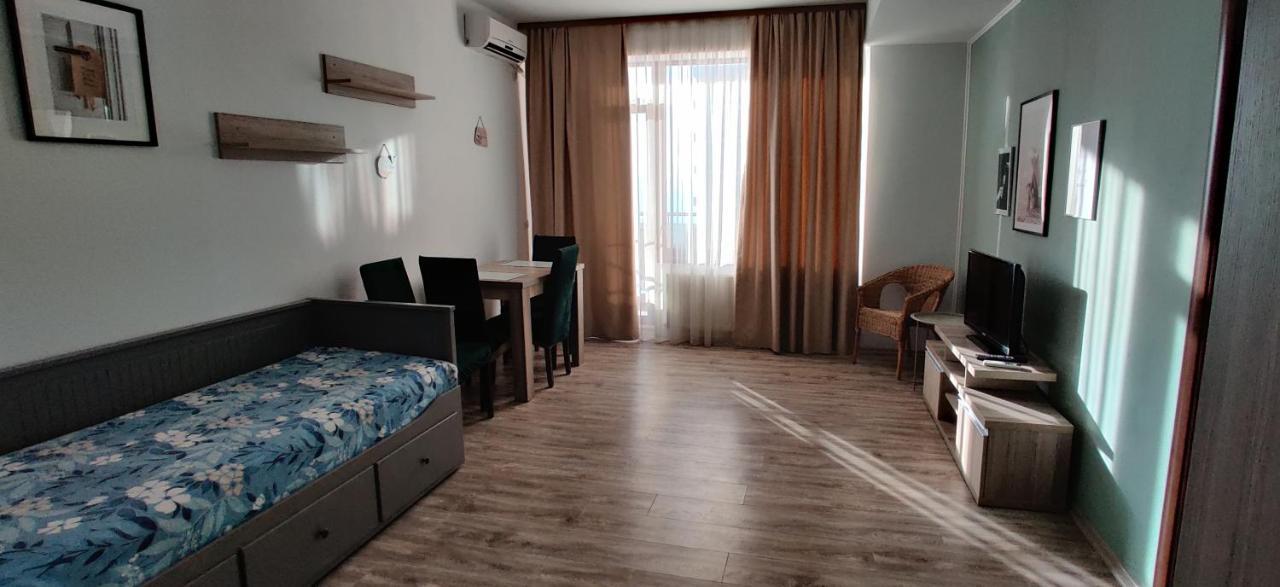 Nor Apartments Summerland Mamaia Exteriör bild