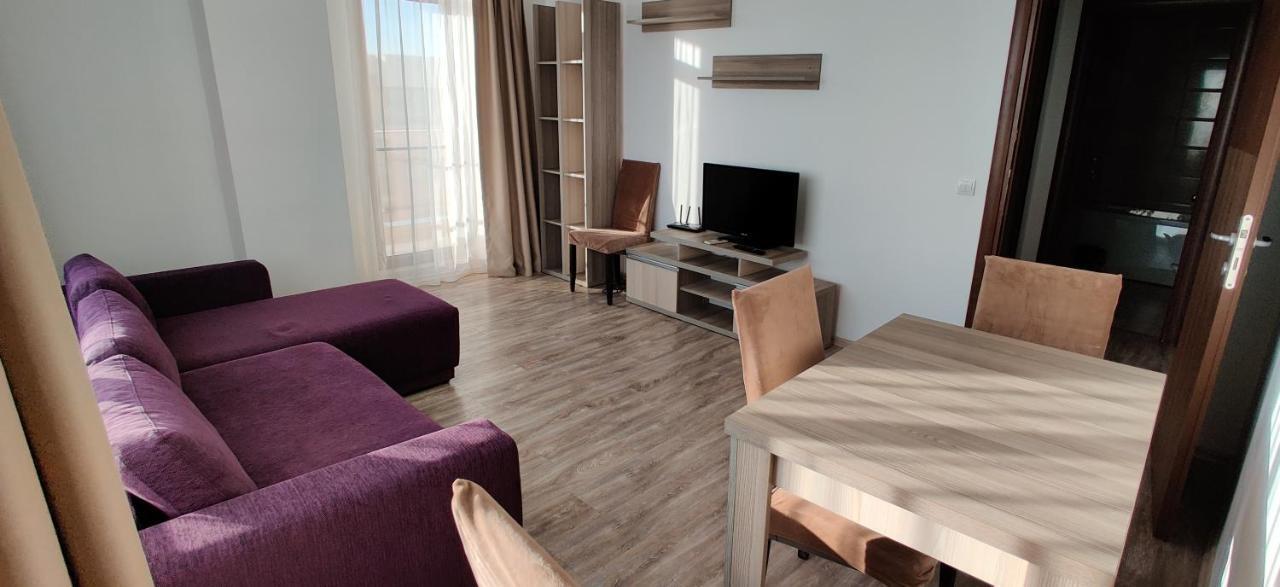 Nor Apartments Summerland Mamaia Exteriör bild